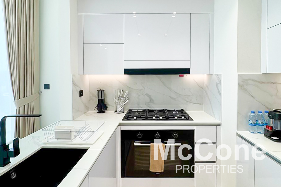 2 Bedroom Apartment for Sale in Binghatti Onyx, Jumeirah Village Circle — photo 7 of 18