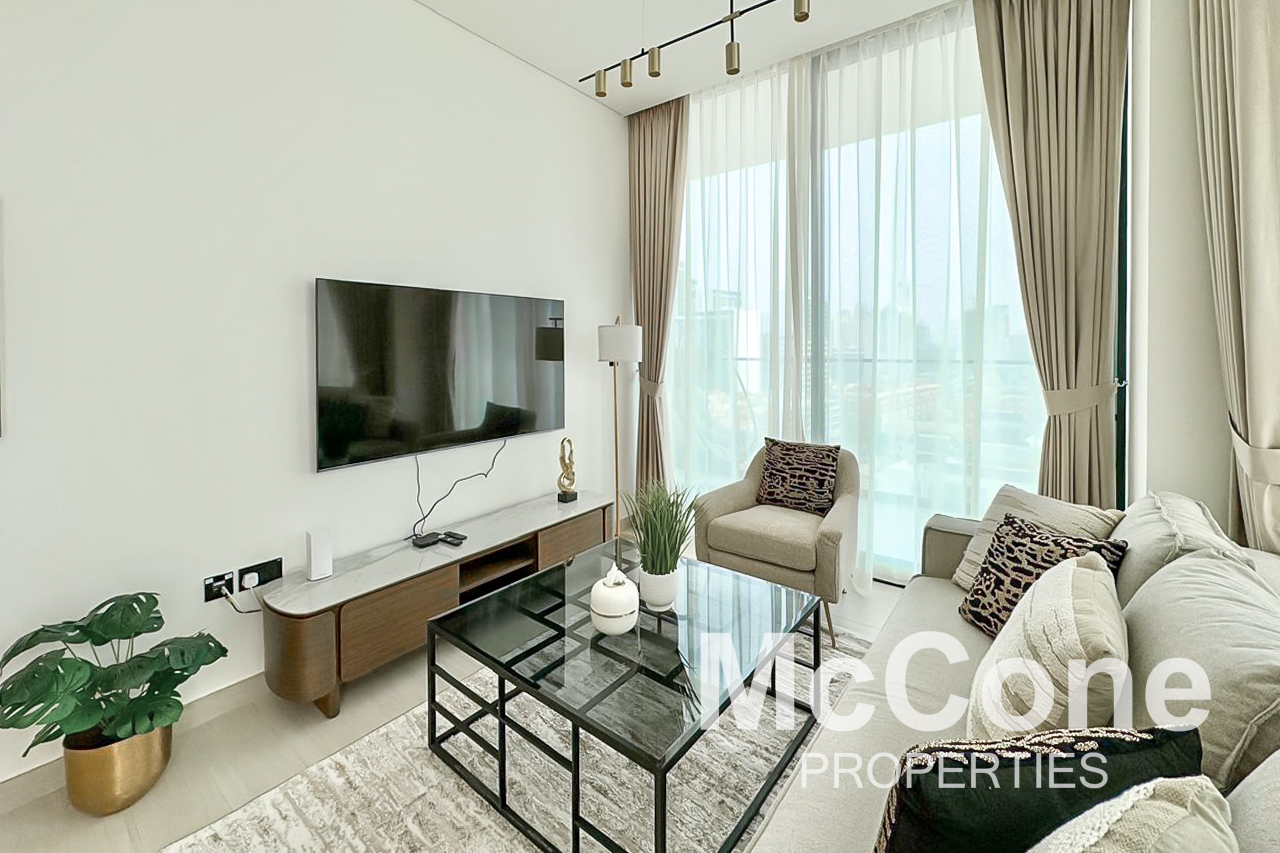 2 Bedroom Apartment for Sale in Binghatti Onyx, Jumeirah Village Circle — photo 2 of 18