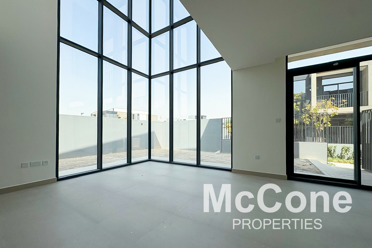 4 Bedroom Townhouse for Sale in Mudon Al Ranim 6, Mudon — photo 2 of 11