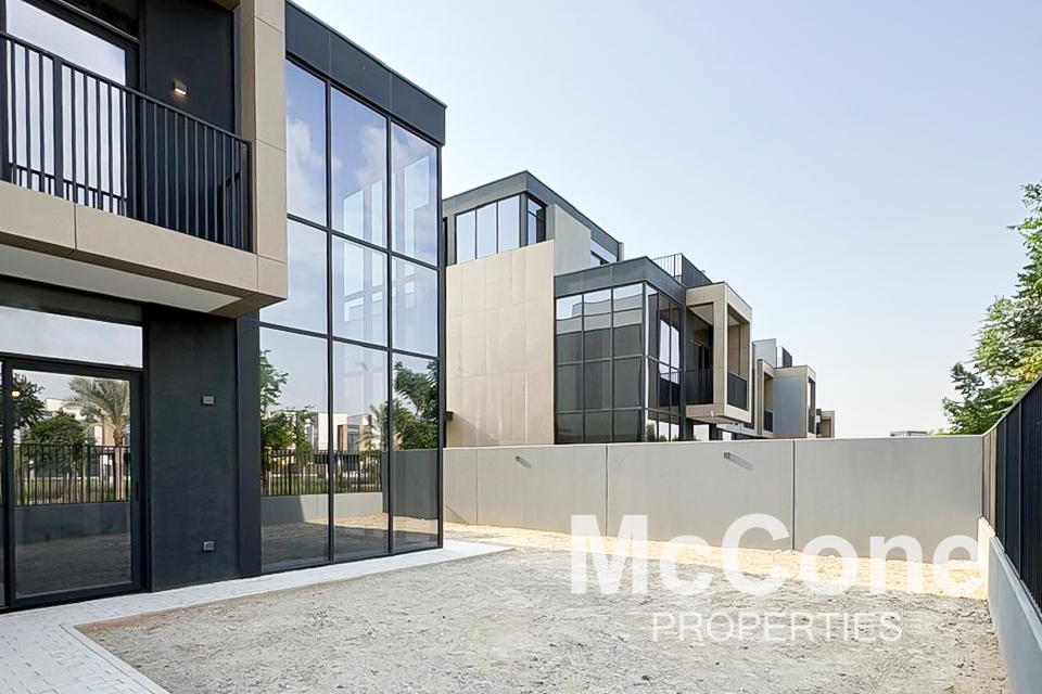 4 Bedroom Townhouse for Sale in Mudon Al Ranim 6, Mudon