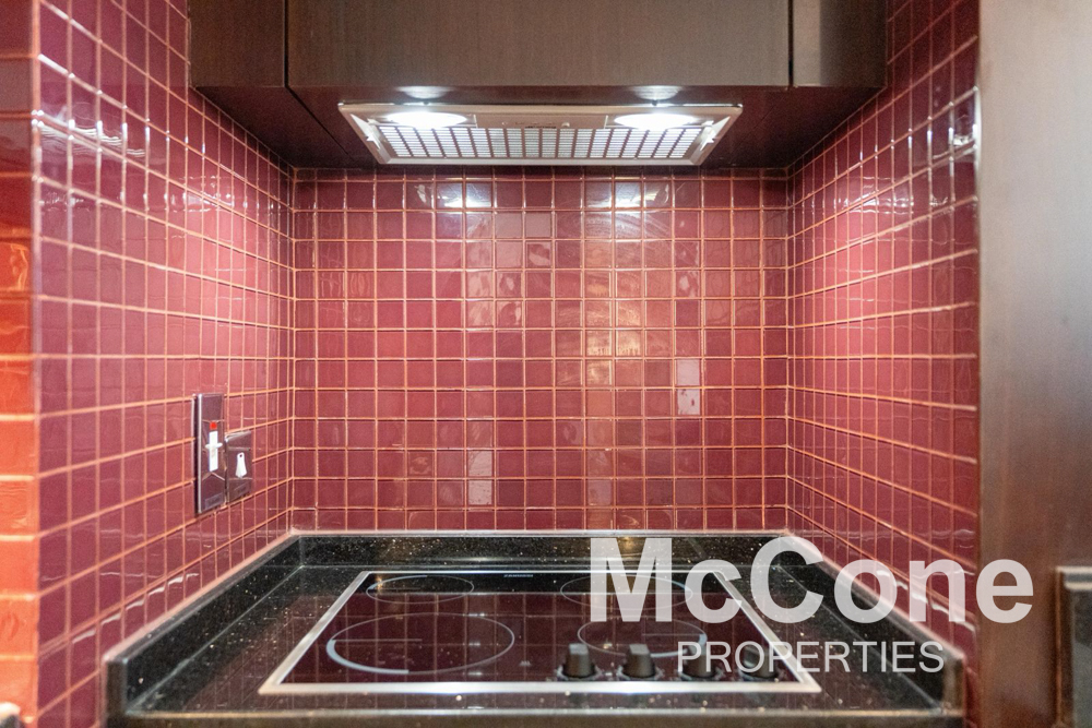 Studio Apartment for Sale in Burj Lake Hotel - The Address DownTown, Downtown Dubai — photo 9 of 19