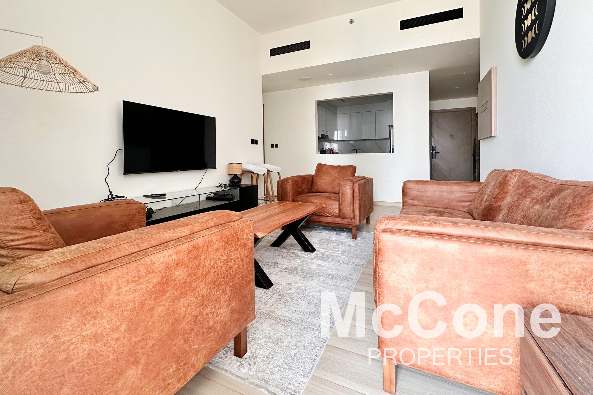 2 Bedroom Apartment for Sale in Binghatti Heights, Jumeirah Village Circle — photo 2 of 15