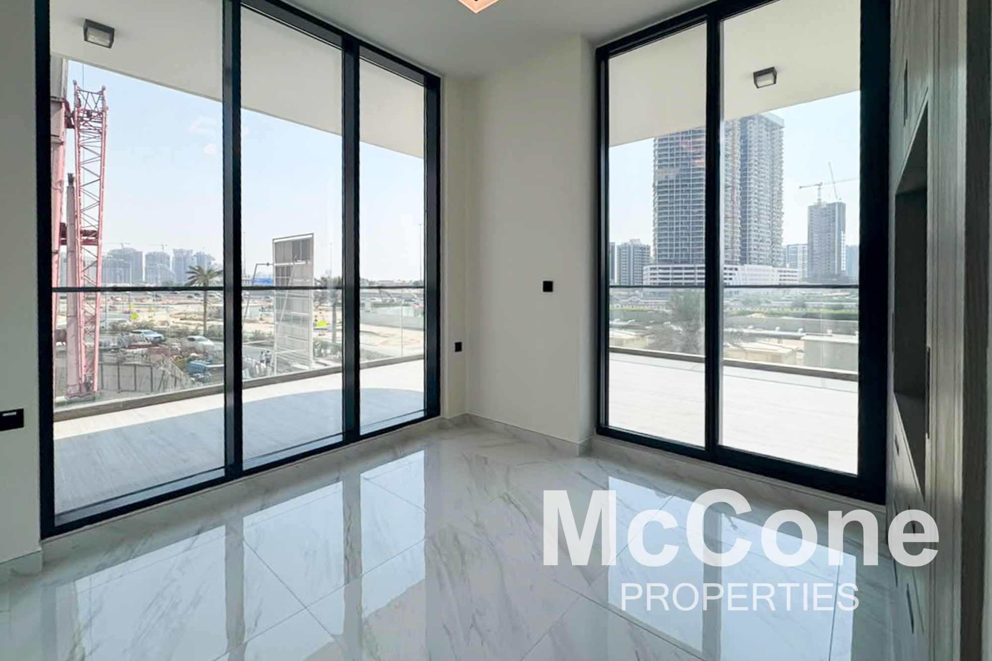 2 Bedroom Apartment for Sale in Samana Miami, Jumeirah Village Circle — photo 7 of 21