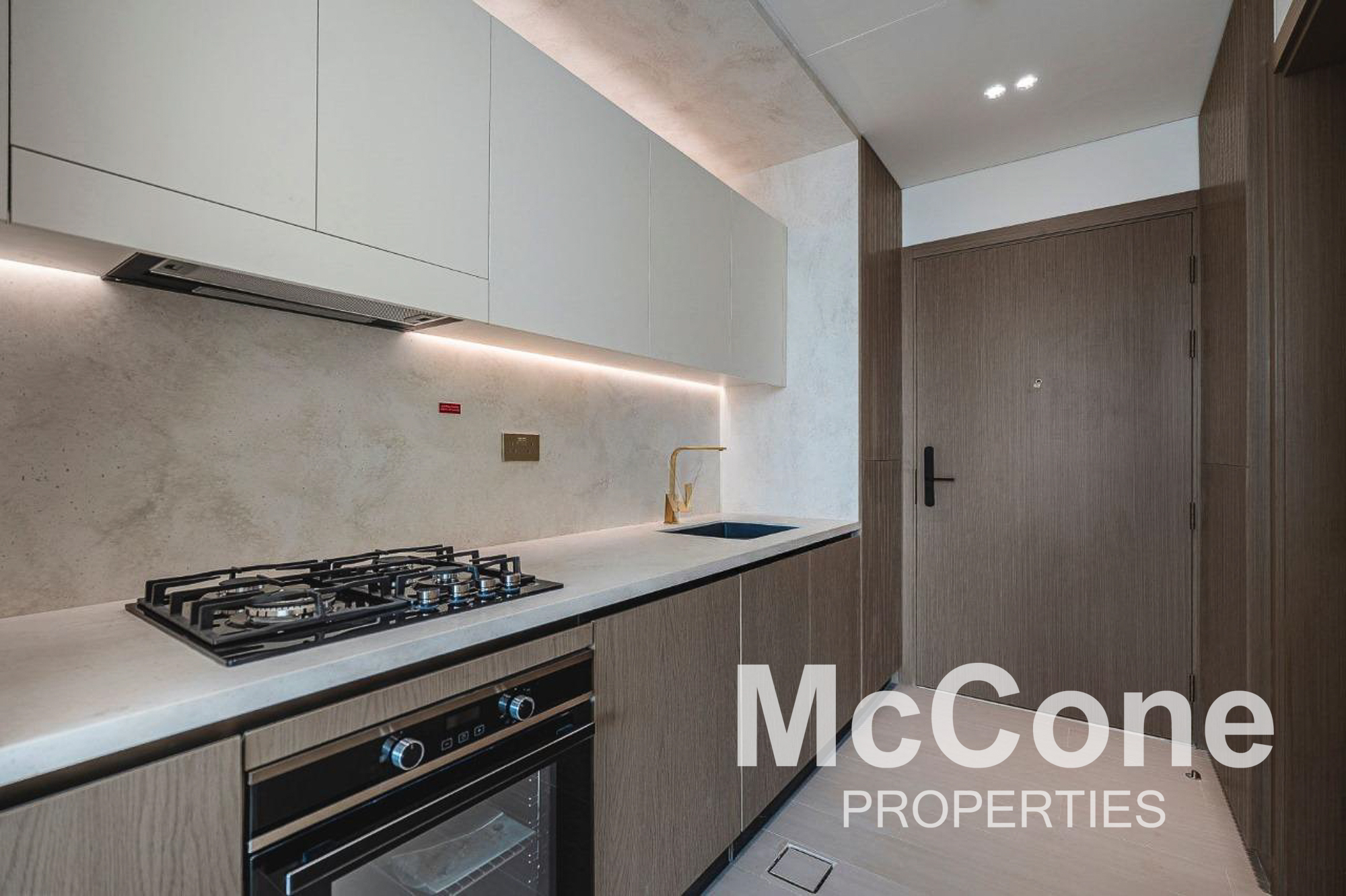 Studio Apartment for Sale in Binghatti Phoenix, Jumeirah Village Circle — photo 3 of 13