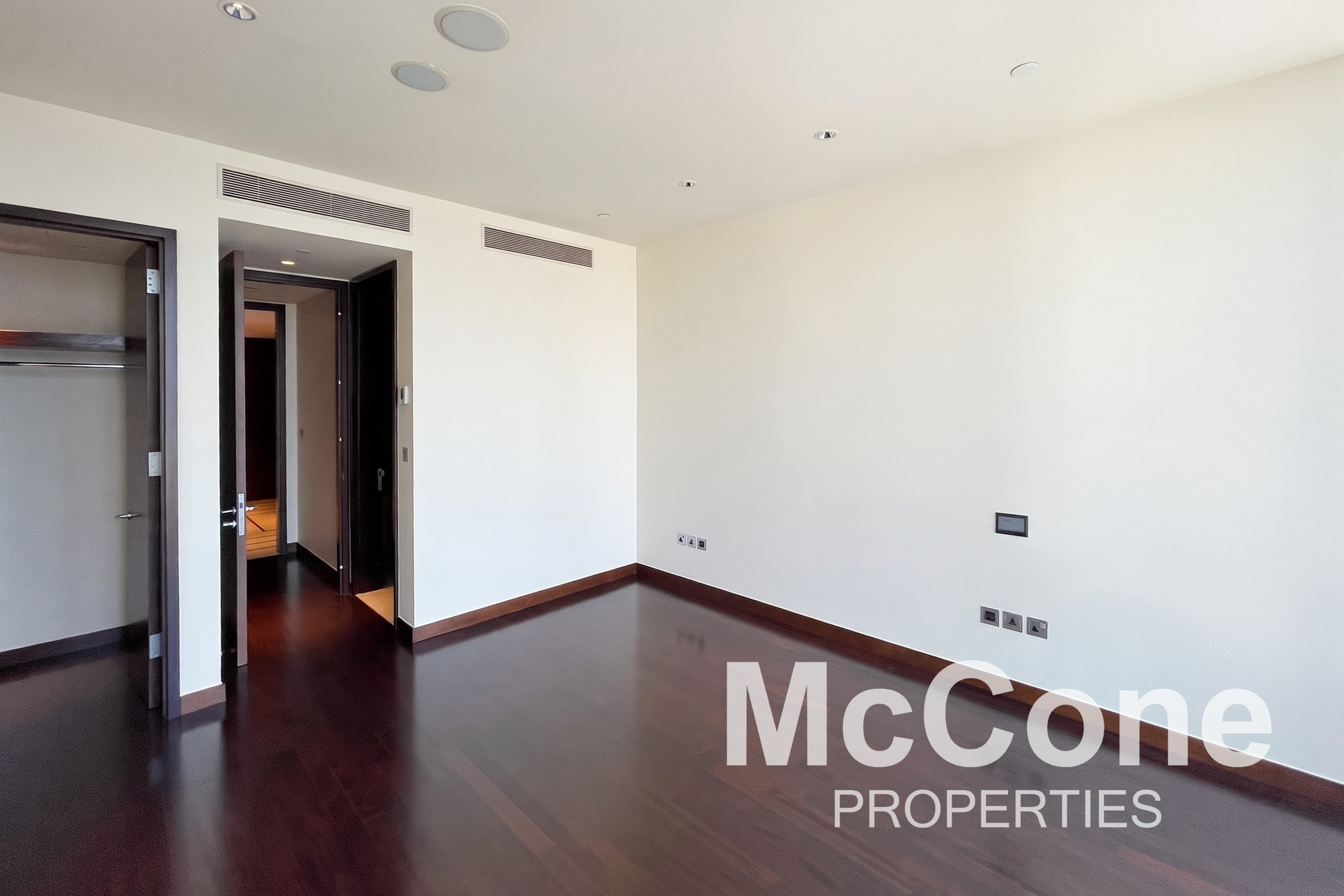2 Bedroom Apartment for Sale in Burj Khalifa, Downtown Dubai — photograph 14 of 22