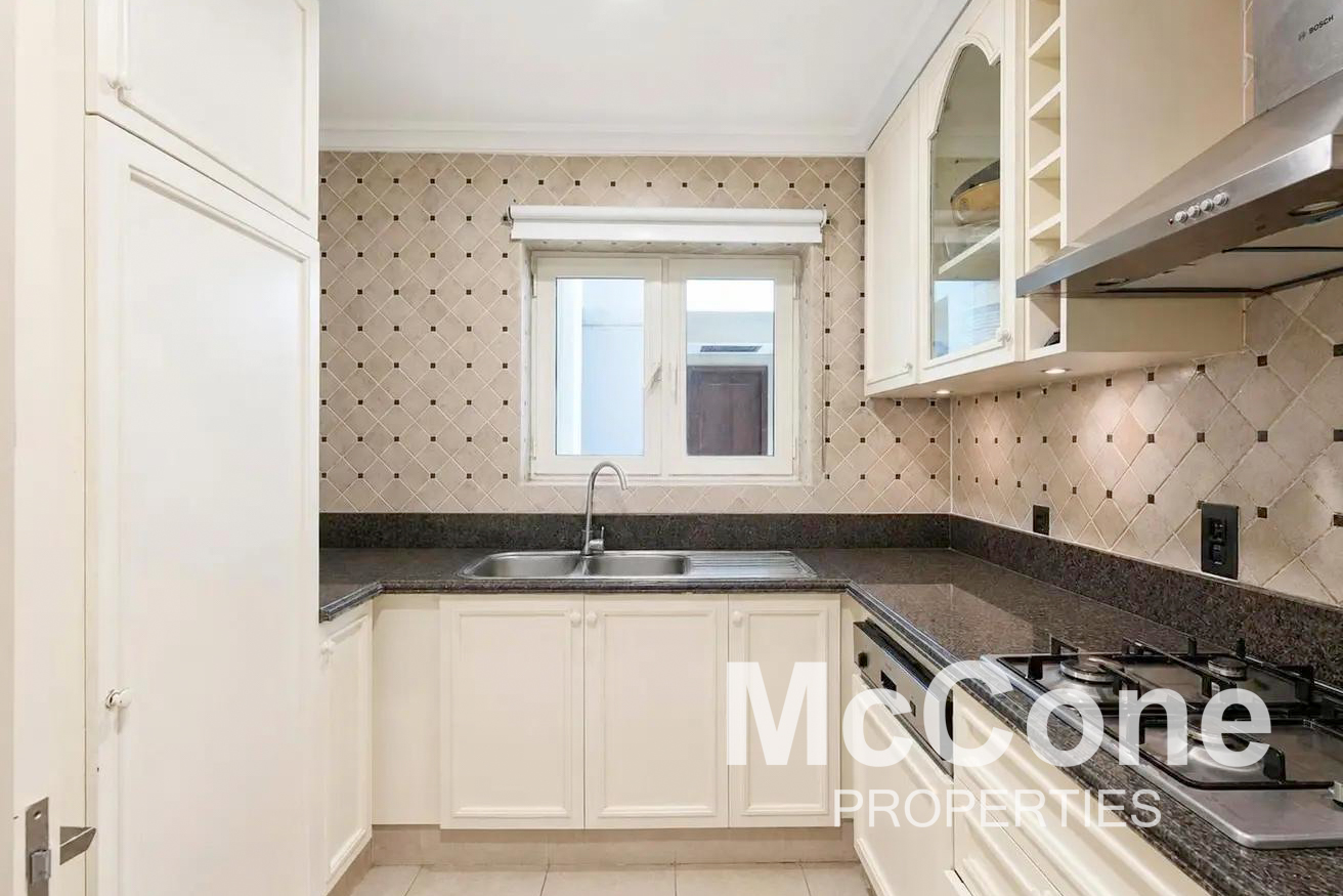 1 Bedroom Apartment for Sale in Tajer Residences, Downtown Dubai — photo 4 of 14
