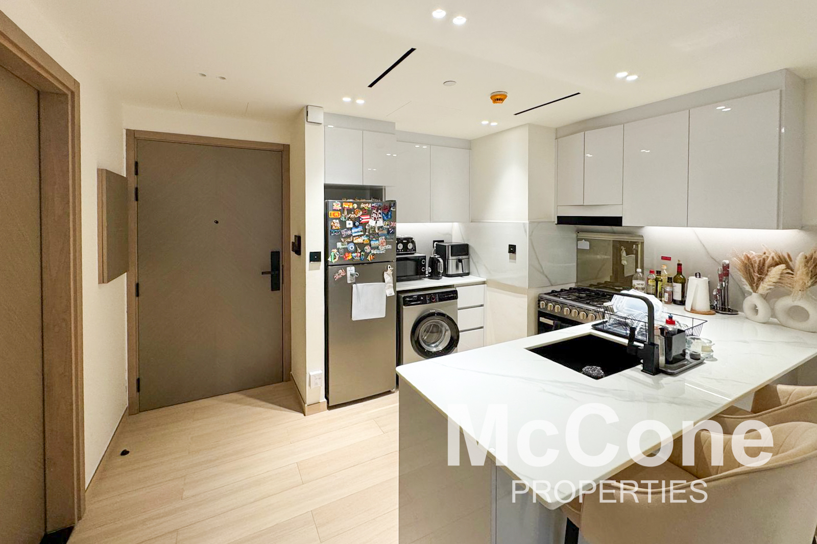 1 Bedroom Apartment for Sale in Binghatti Corner, Jumeirah Village Circle — photo 4 of 10