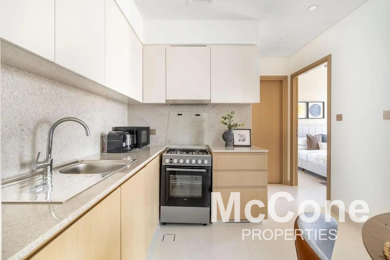 1 Bedroom Apartment for Sale in Burj Royale, Downtown Dubai — photo 3 of 10