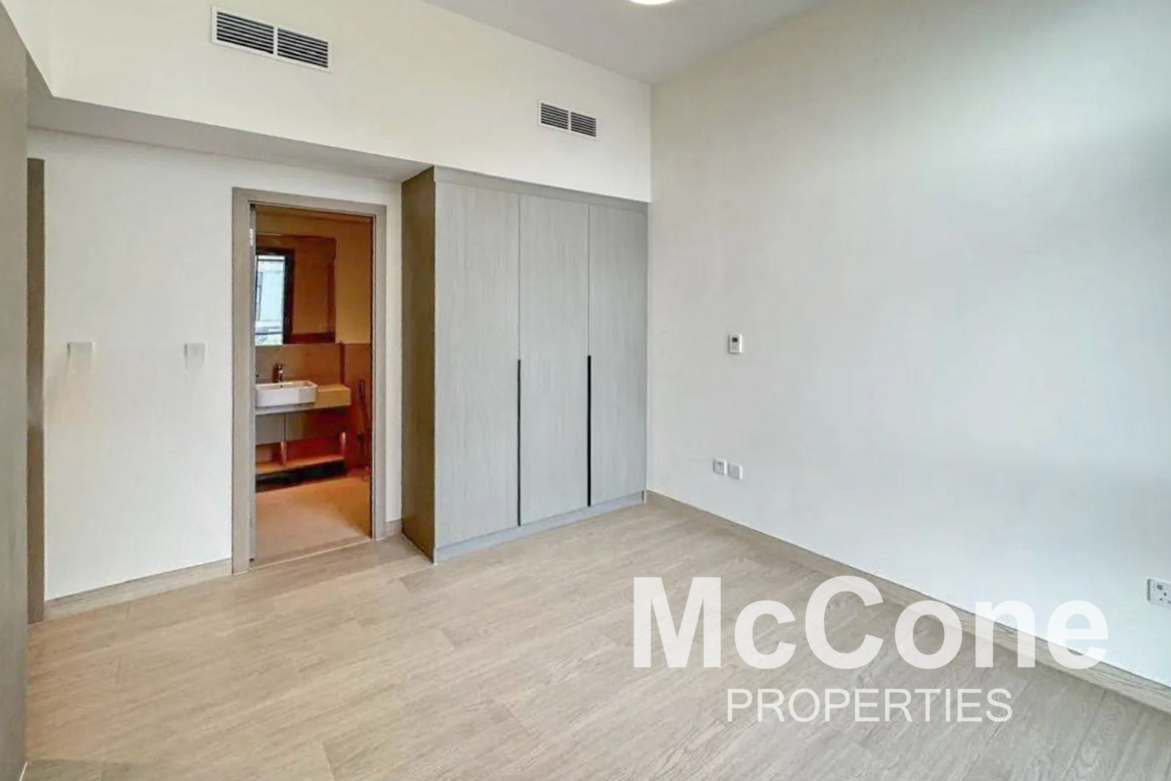4 Bedroom Townhouse for Sale in Murooj Al Furjan West, Al Furjan — photo 8 of 16