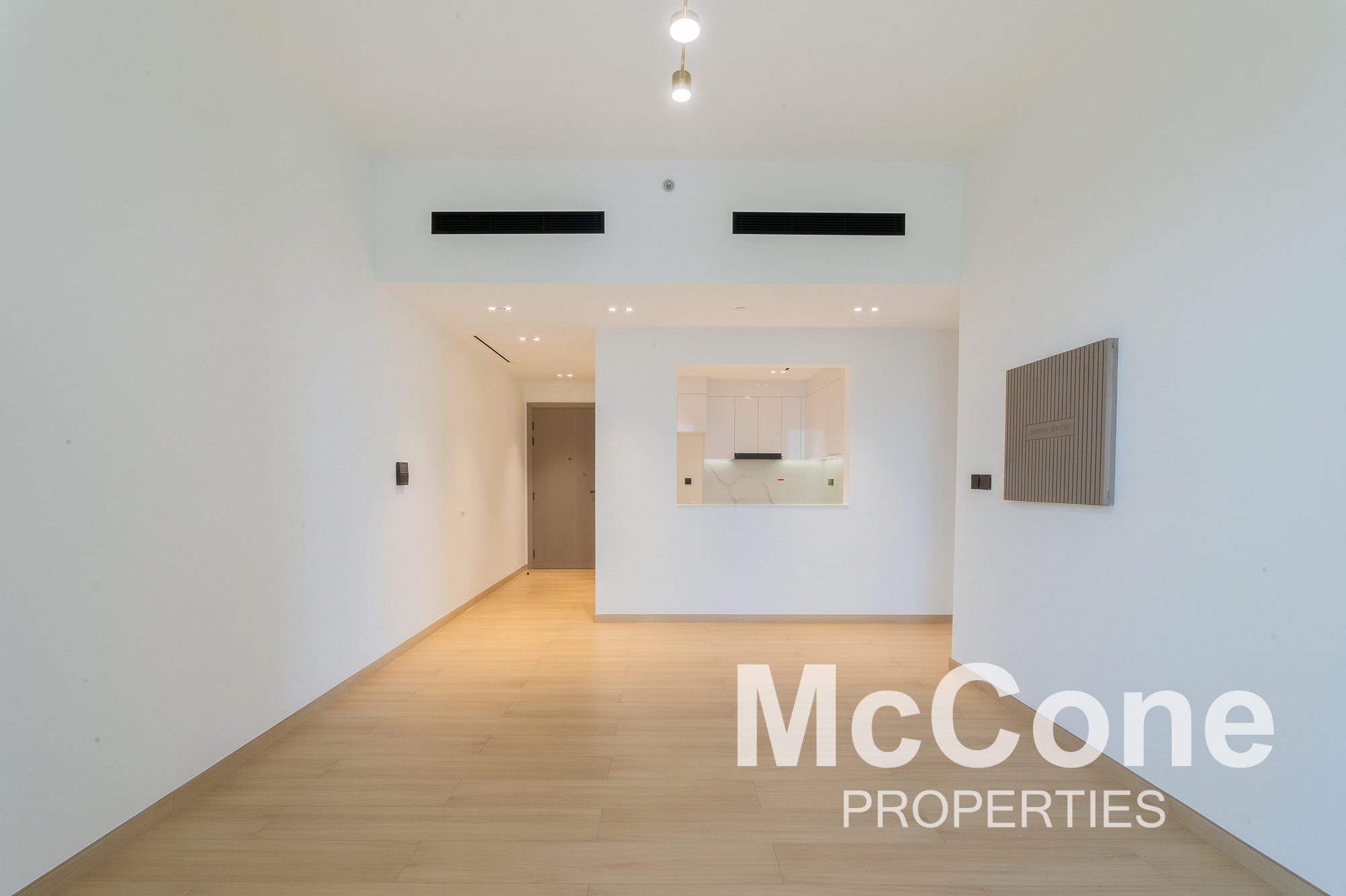 2 Bedroom Apartment for Sale in Binghatti Heights, Jumeirah Village Circle — photo 3 of 13