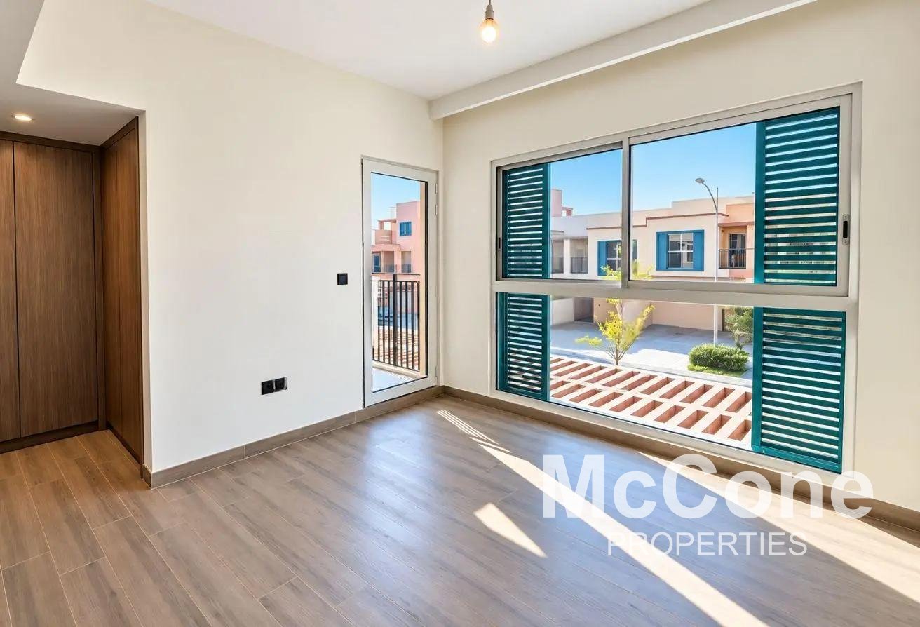 4 Bedroom Townhouse for Sale in Nice, Damac Lagoons — photo 4 of 12