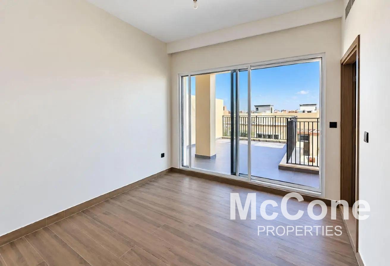 4 Bedroom Townhouse for Sale in Nice, Damac Lagoons — photo 5 of 12