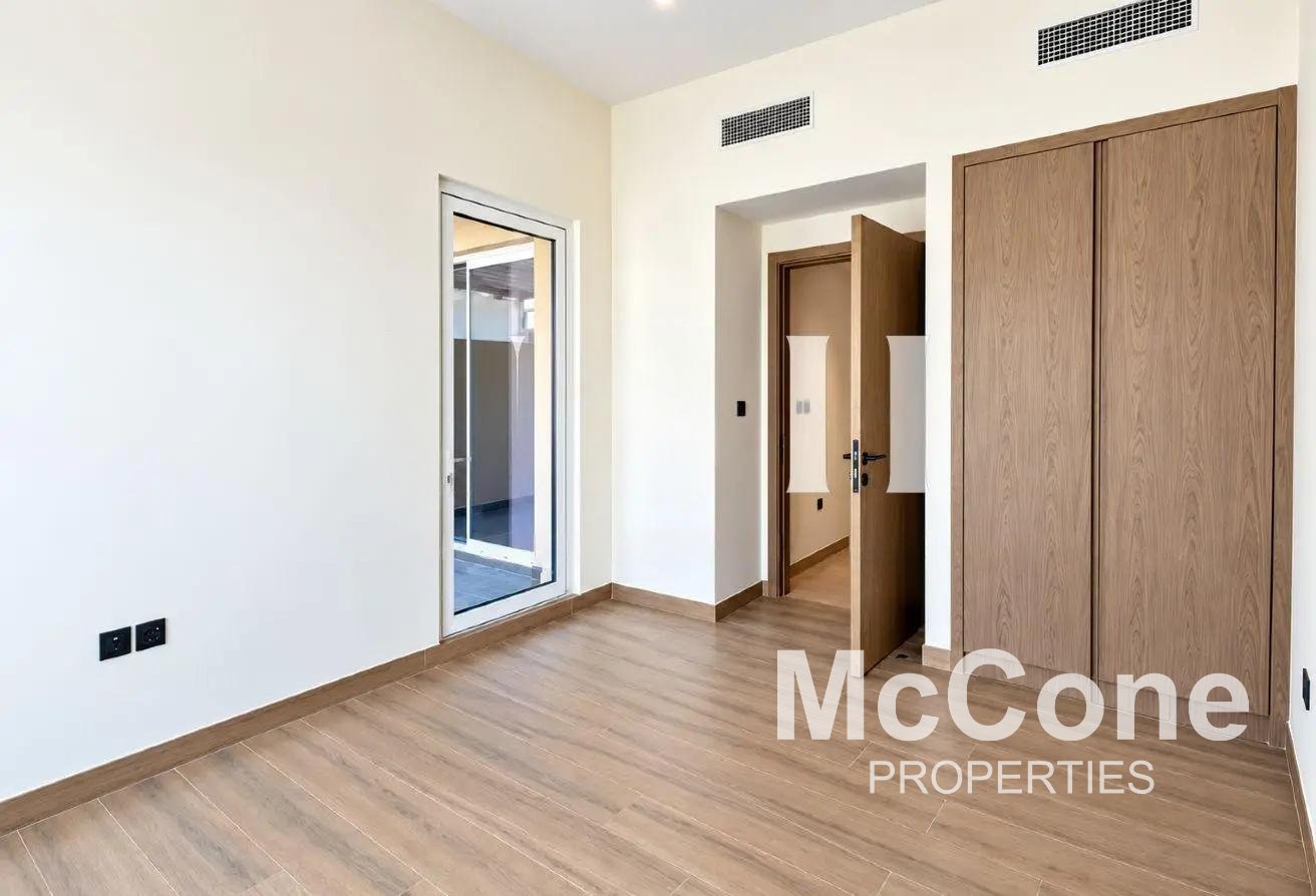 4 Bedroom Townhouse for Sale in Nice, Damac Lagoons — photo 6 of 12