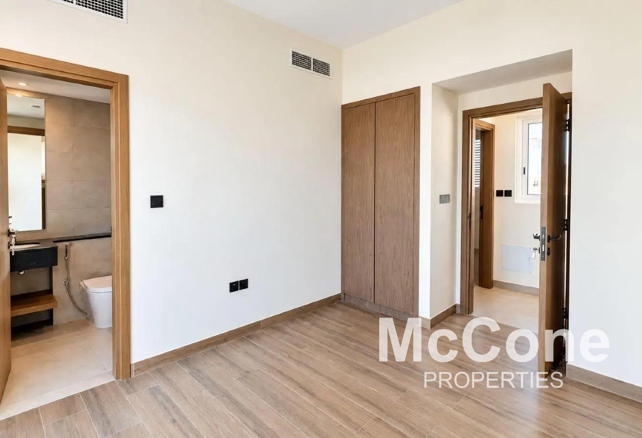 4 Bedroom Townhouse for Sale in Nice, Damac Lagoons — photo 8 of 12