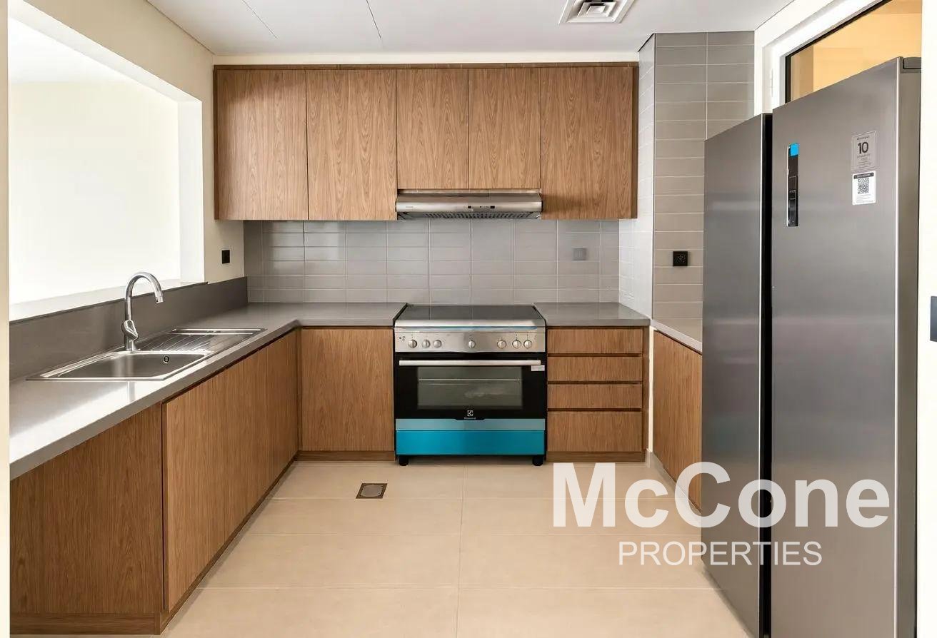 4 Bedroom Townhouse for Sale in Nice, Damac Lagoons — photo 3 of 12