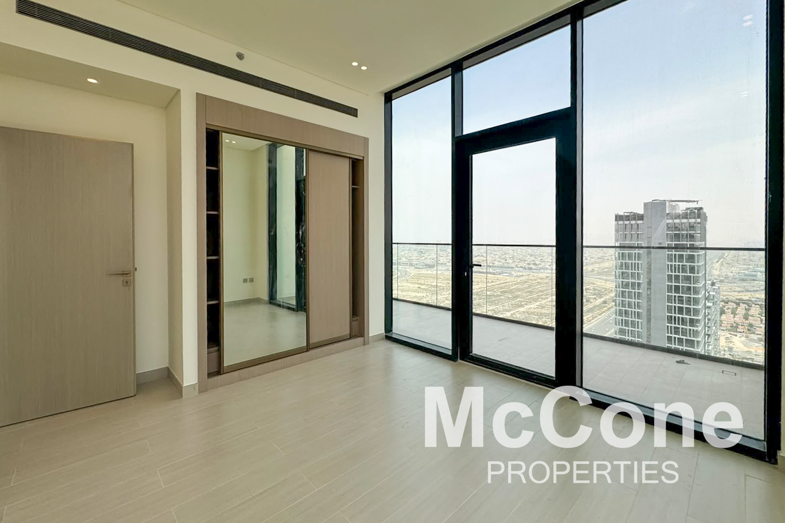 1 Bedroom Apartment for Sale in Binghatti Apex, Jumeirah Village Circle — photo 6 of 13