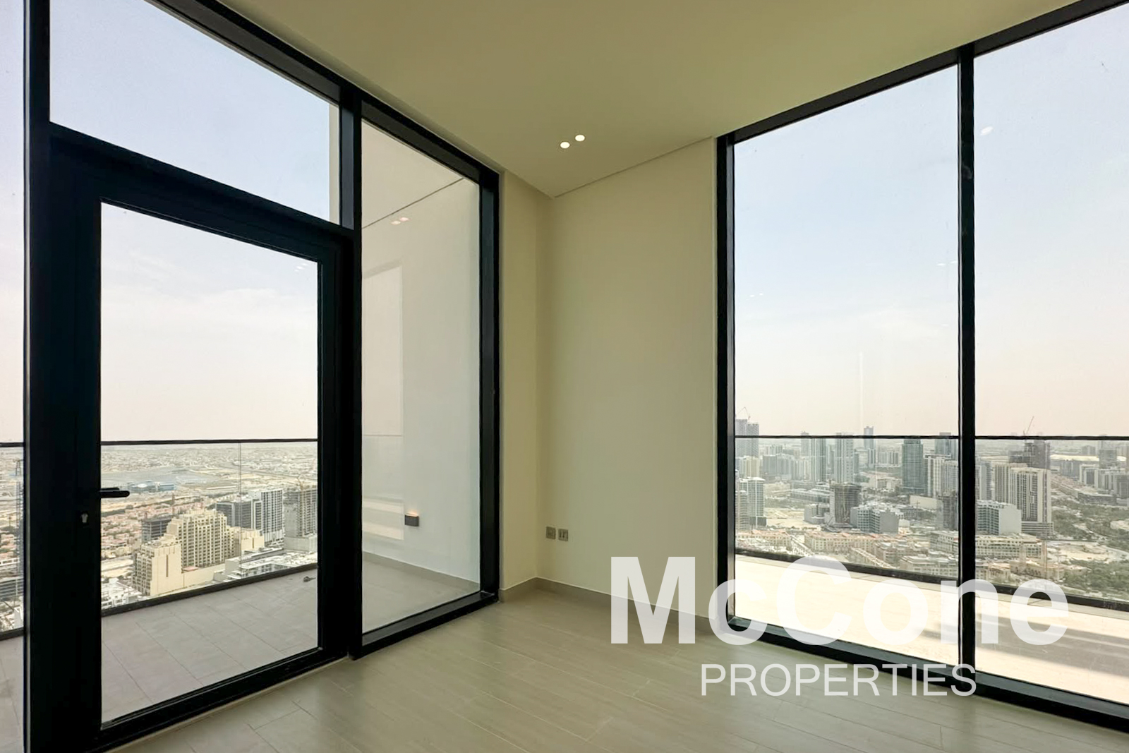 1 Bedroom Apartment for Sale in Binghatti Apex, Jumeirah Village Circle — photo 8 of 13