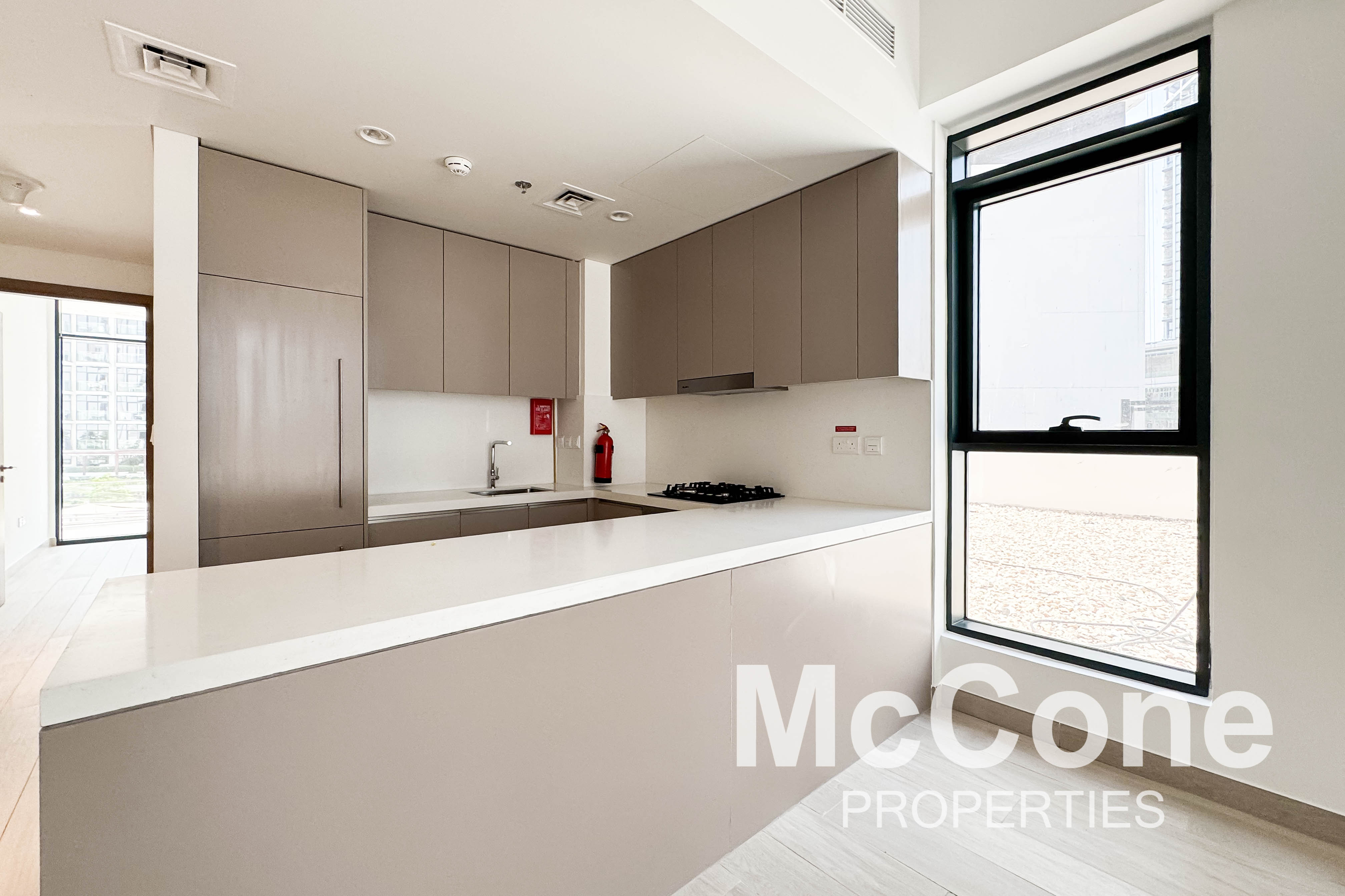 2 Bedroom Apartment for Sale in Azizi Riviera Beachfront Tower B, Meydan — photo 2 of 13