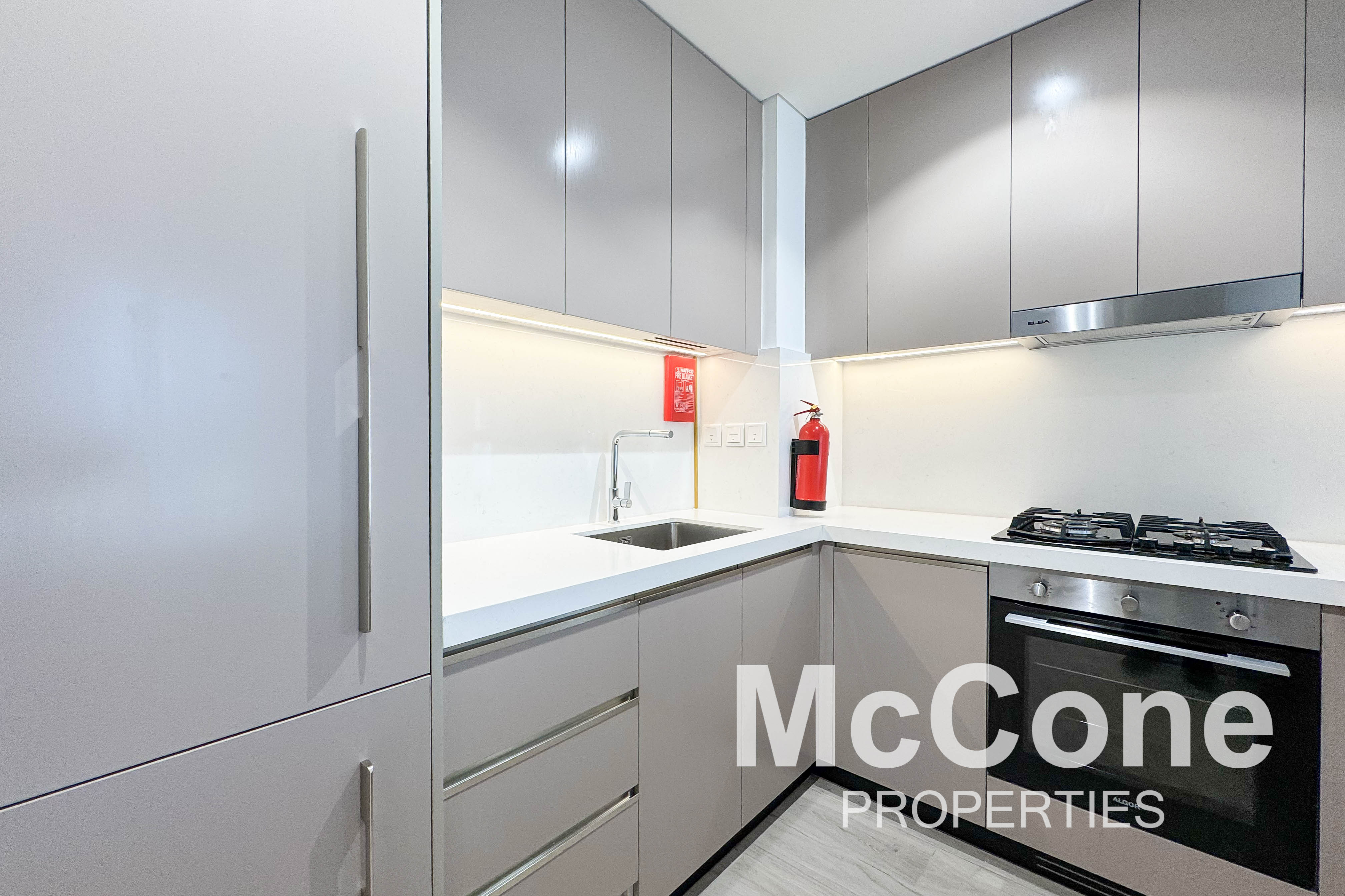 2 Bedroom Apartment for Sale in Azizi Riviera Beachfront Tower B, Meydan — photo 4 of 13