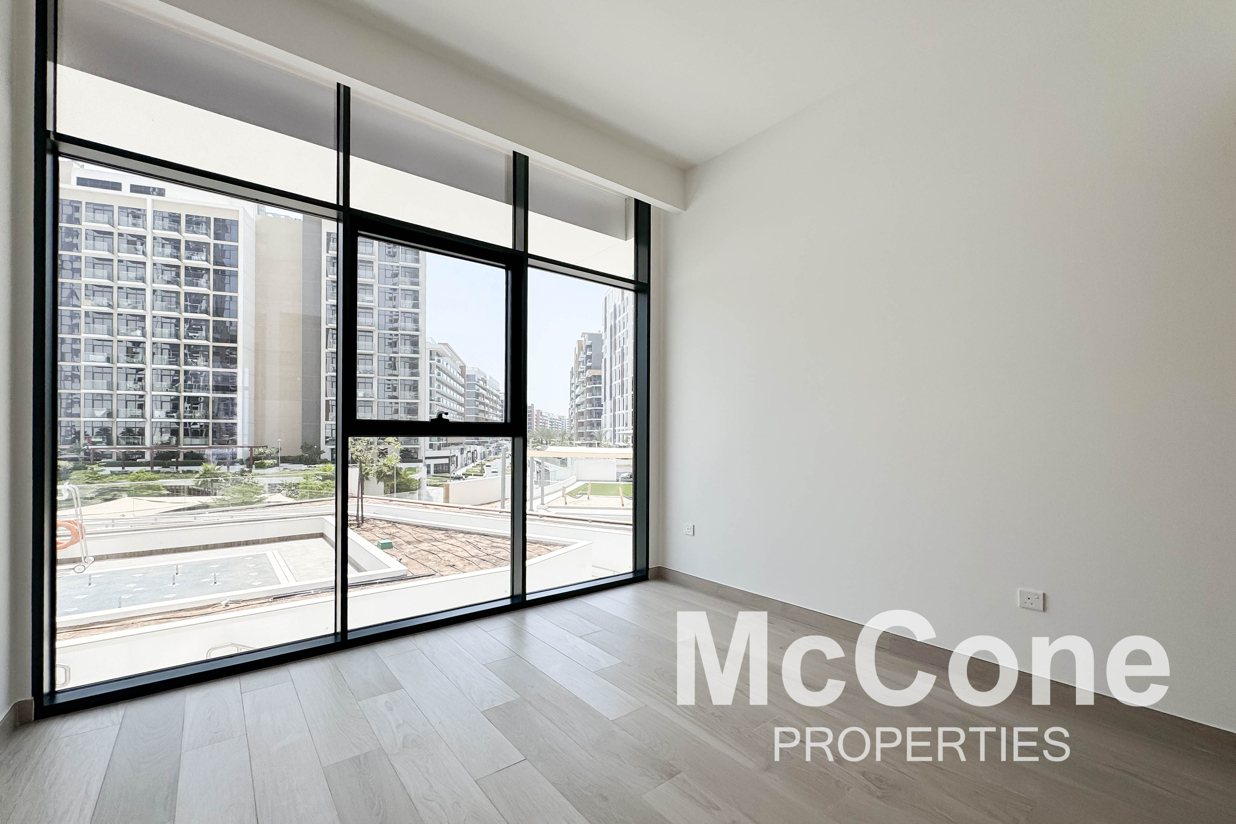 2 Bedroom Apartment for Sale in Azizi Riviera Beachfront Tower B, Meydan — photo 5 of 13