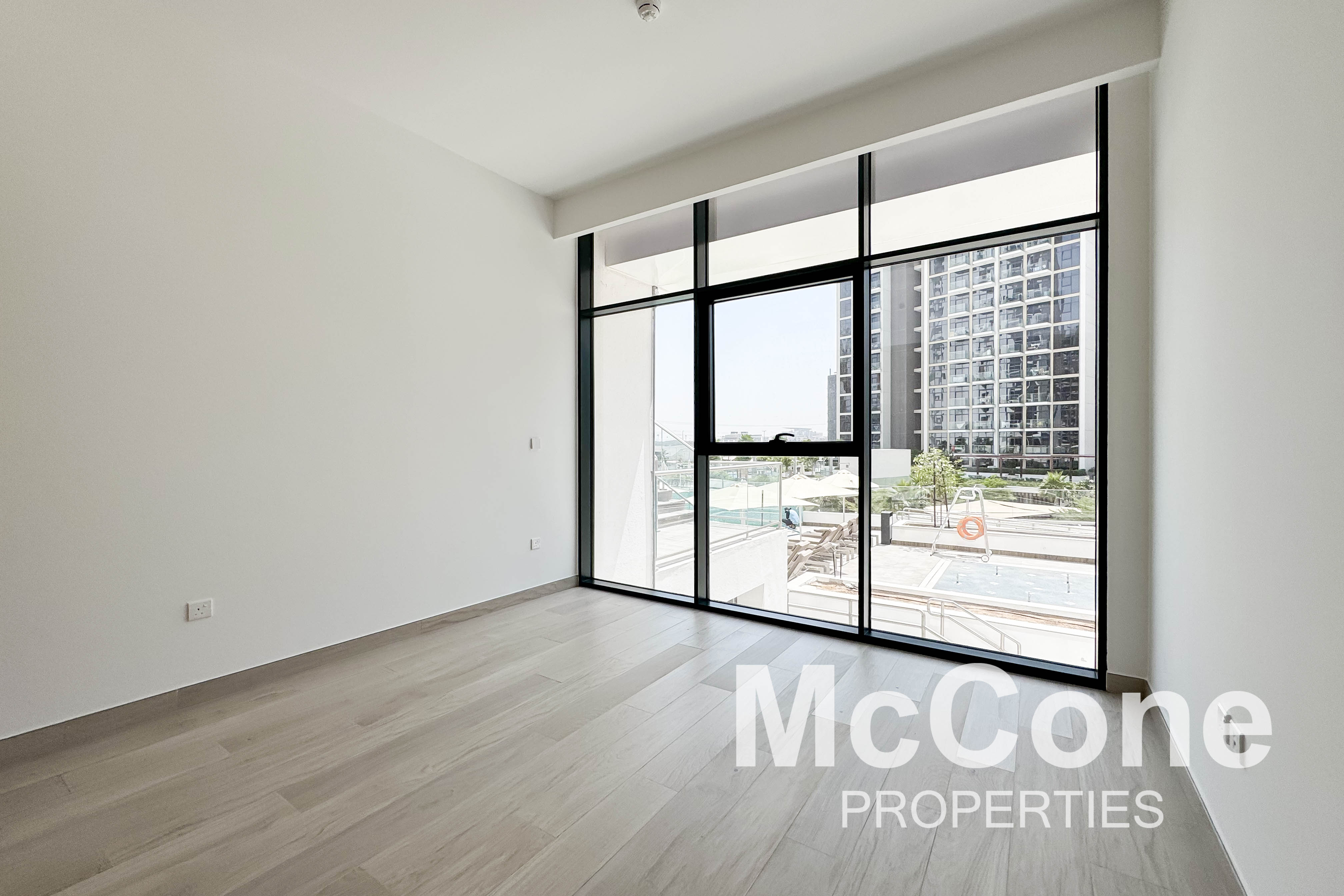 2 Bedroom Apartment for Sale in Azizi Riviera Beachfront Tower B, Meydan — photo 9 of 13