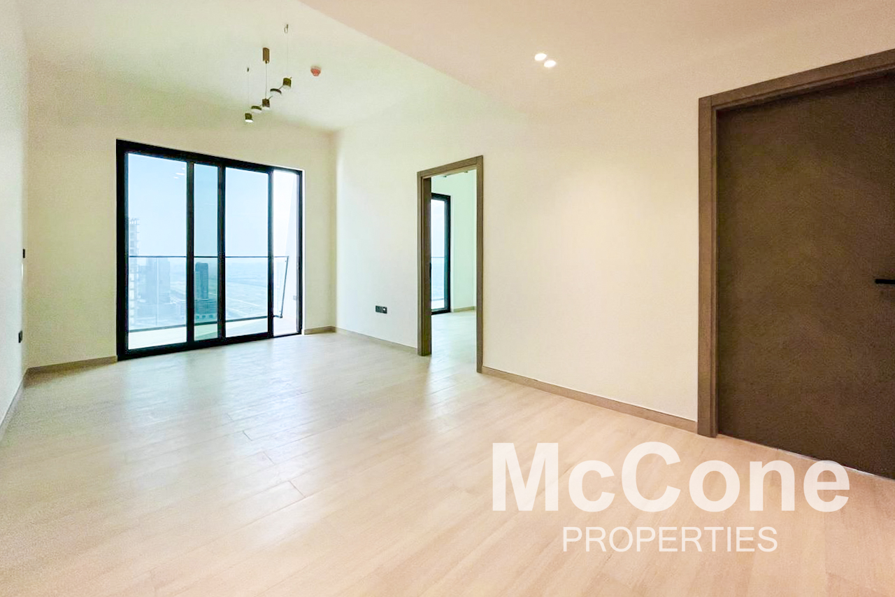 3 Bedroom Apartment for Sale in Binghatti Heights, Jumeirah Village Circle — photo 2 of 15