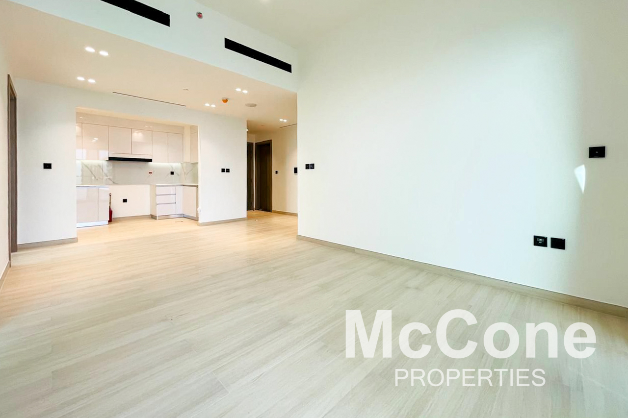 3 Bedroom Apartment for Sale in Binghatti Heights, Jumeirah Village Circle — photo 3 of 15