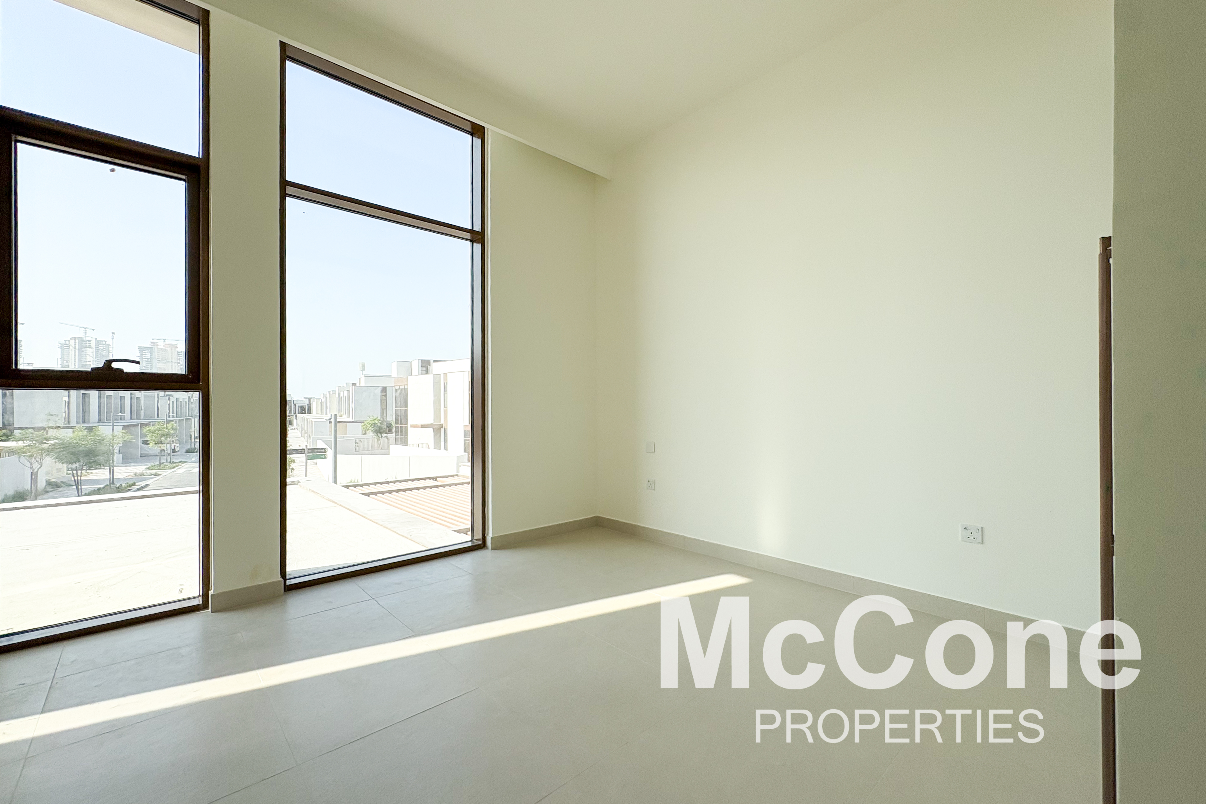 4 Bedroom Townhouse for Sale in Mudon Al Ranim 8, Mudon — photo 6 of 13