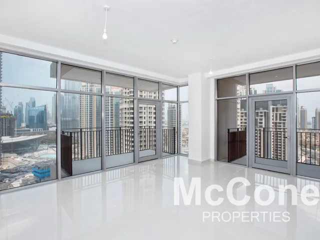 2 Bedroom Apartment for Sale in Boulevard Crescent Tower 2, Downtown Dubai