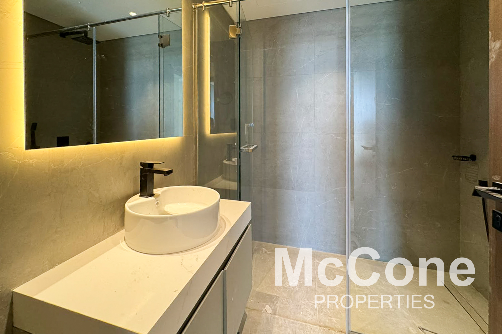 3 Bedroom Apartment for Sale in Helvetia Residences, Jumeirah Village Circle — photograph 11 of 19