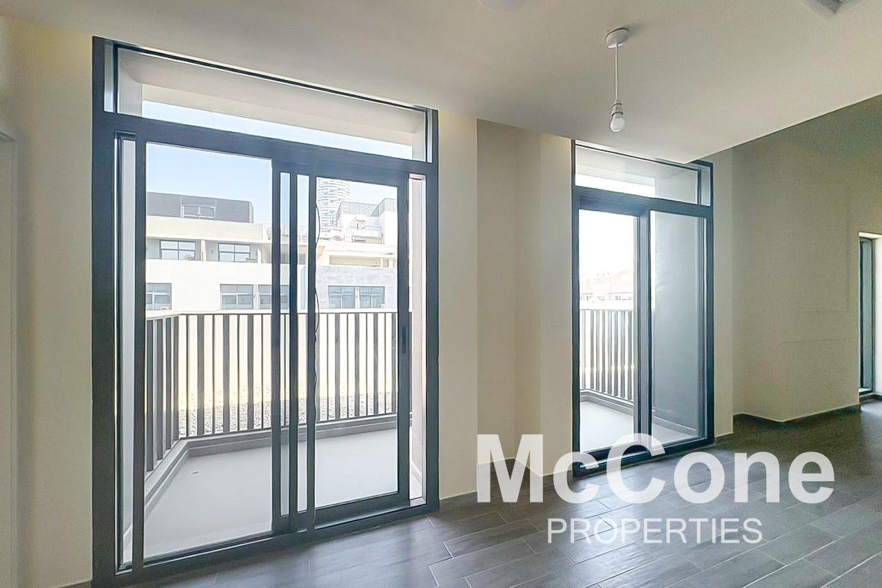 2 Bedroom Apartment for Sale in Belgravia Square, Jumeirah Village Circle — photo 6 of 21