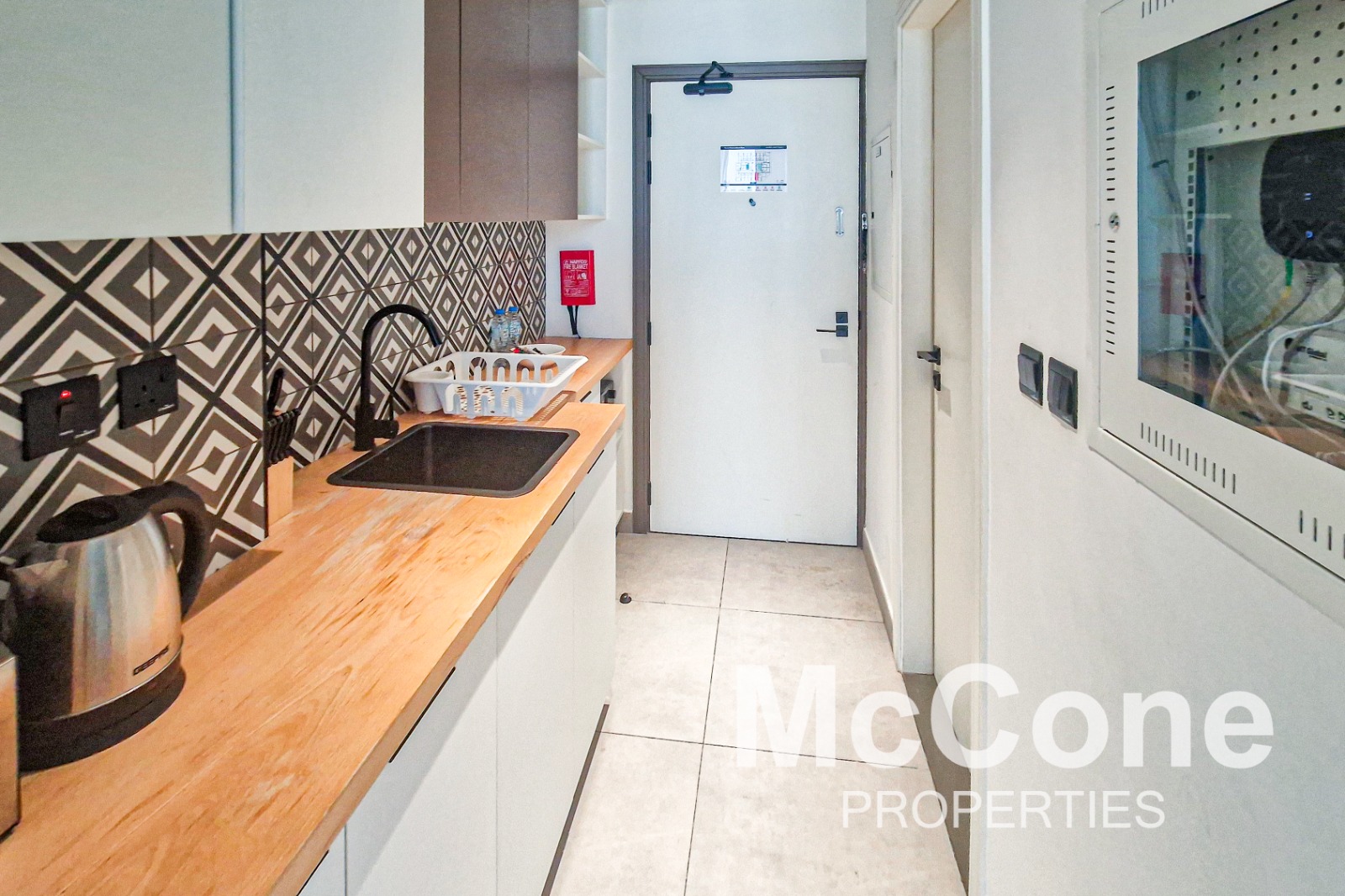 Studio Apartment for Sale in The Community, Jumeirah Village Triangle — photo 6 of 21