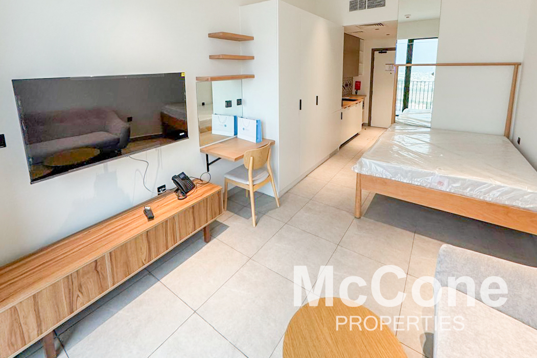 Studio Apartment for Sale in The Community, Jumeirah Village Triangle — photo 2 of 10