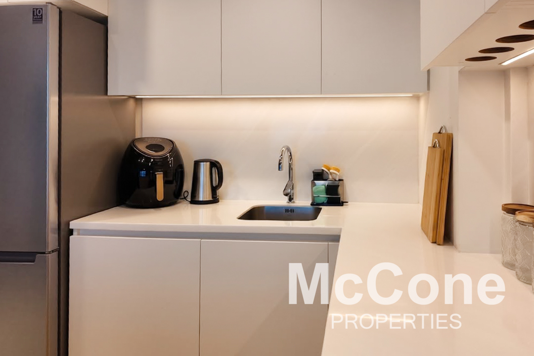 2 Bedroom Apartment for Sale in Cubix Residences, Jumeirah Village Circle — photo 4 of 18