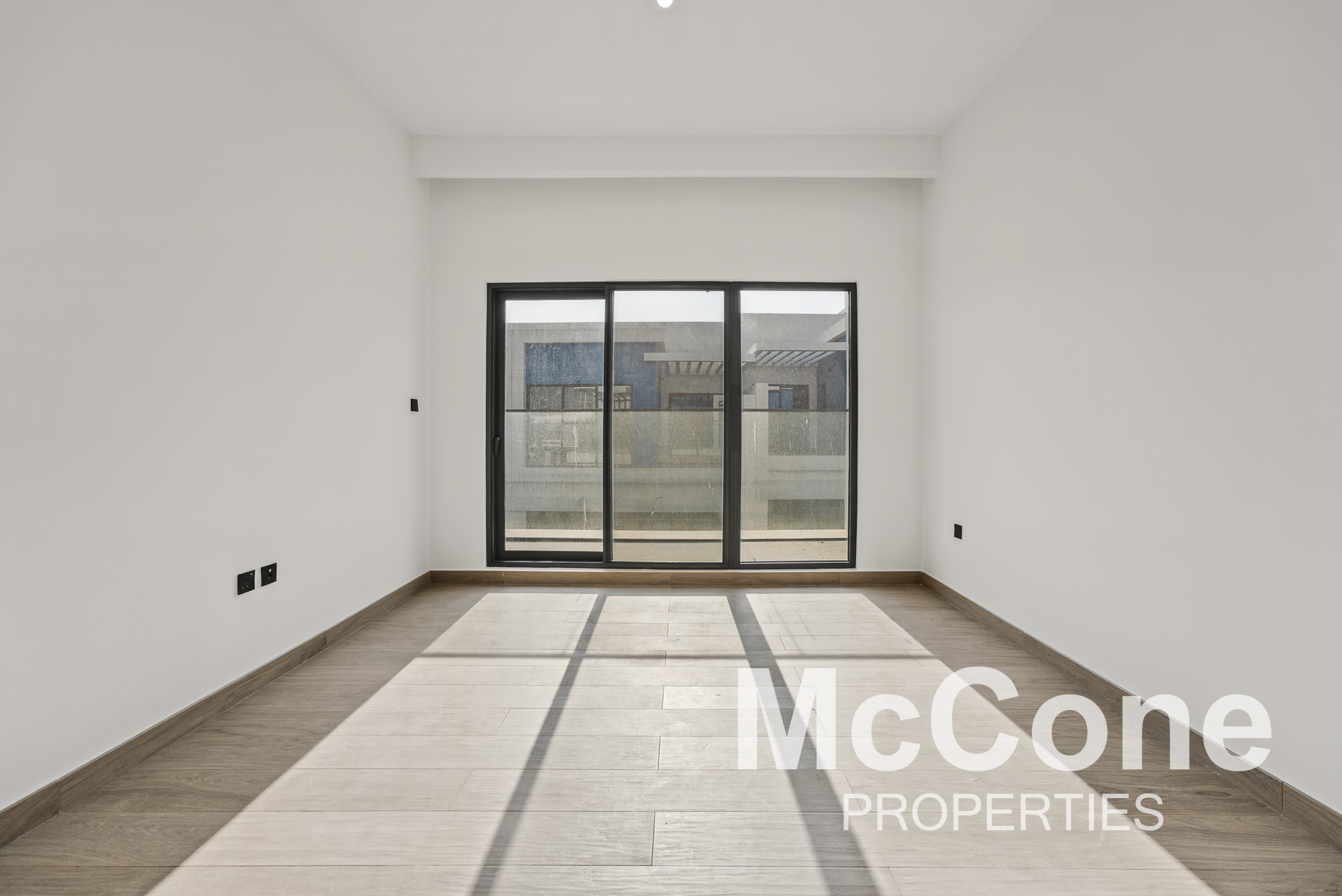 5 Bedroom Townhouse for Sale in Santorini, Damac Lagoons — photograph 15 of 30