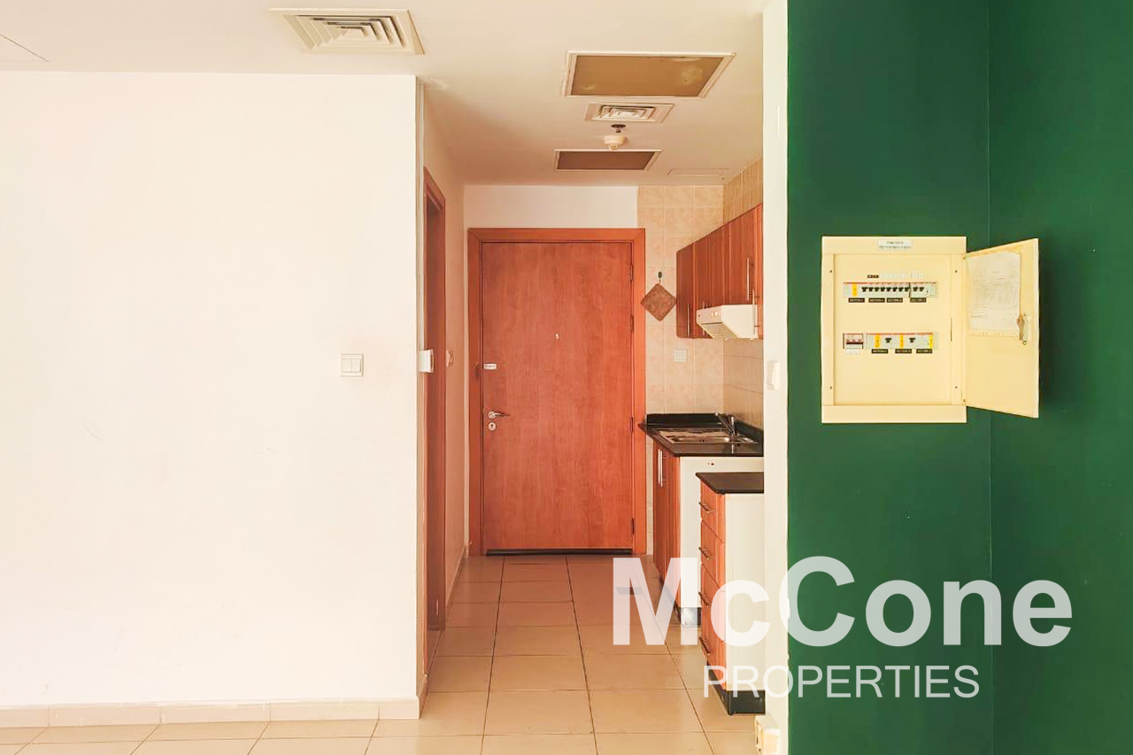 Studio Apartment for Sale in Maple 1, Jumeirah Village Circle — photo 3 of 14