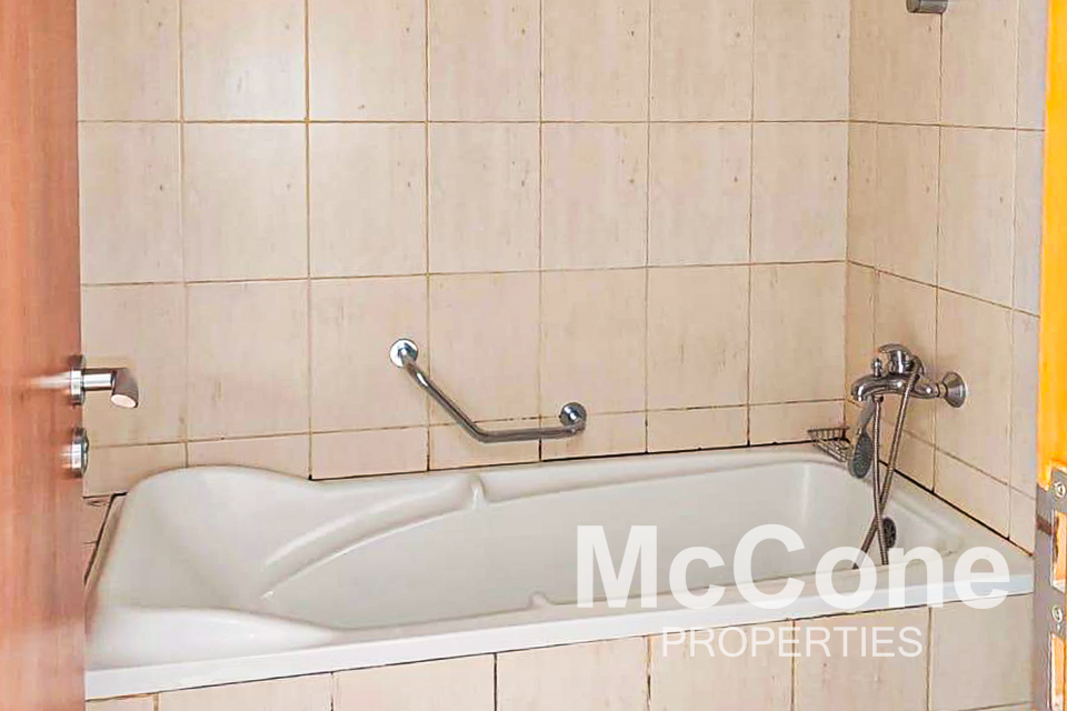 Studio Apartment for Sale in Maple 1, Jumeirah Village Circle — photograph 12 of 14