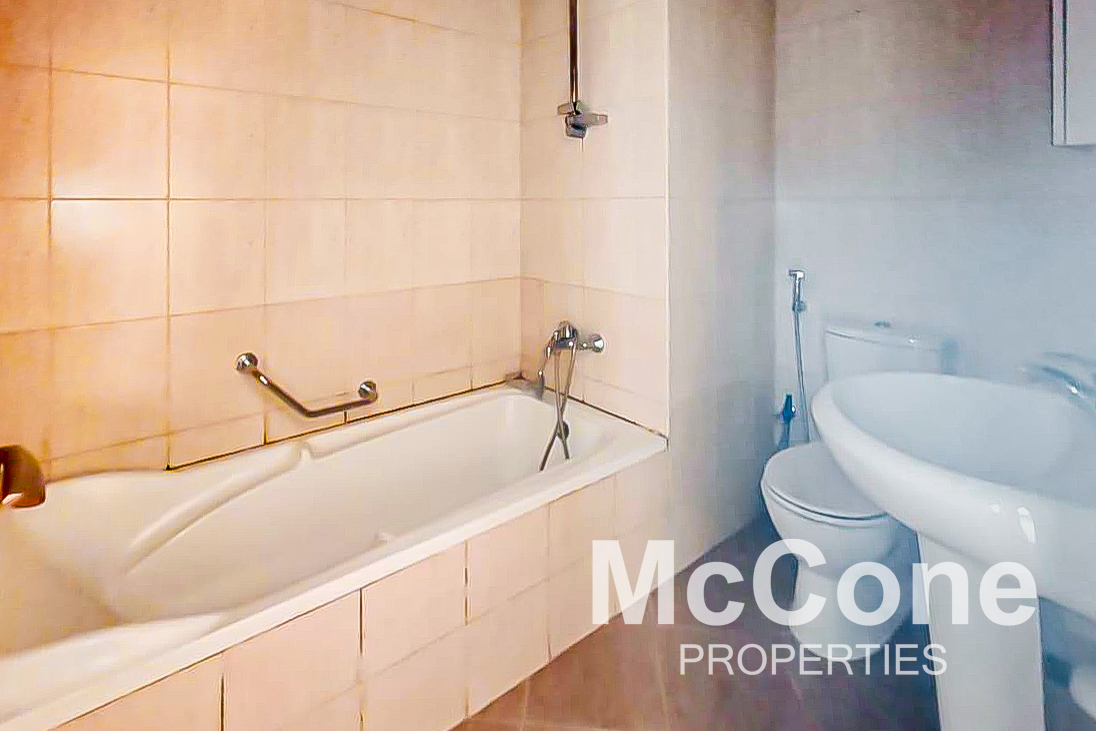 Studio Apartment for Sale in Maple 1, Jumeirah Village Circle — photograph 13 of 14