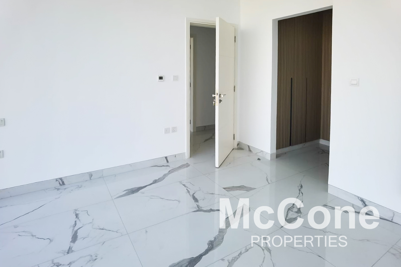 2 Bedroom Apartment for Sale in Pinnacle, Dubai Hills Estate — photo 7 of 12