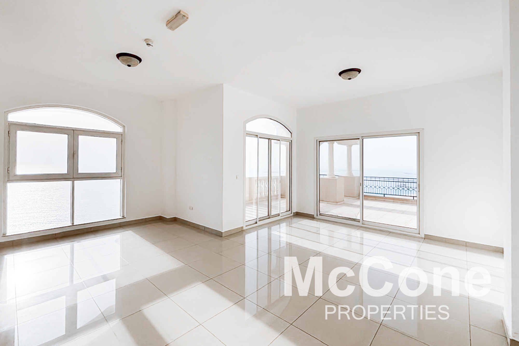3 Bedroom Penthouse for Sale in Royal Breeze 2, Al Hamra Village