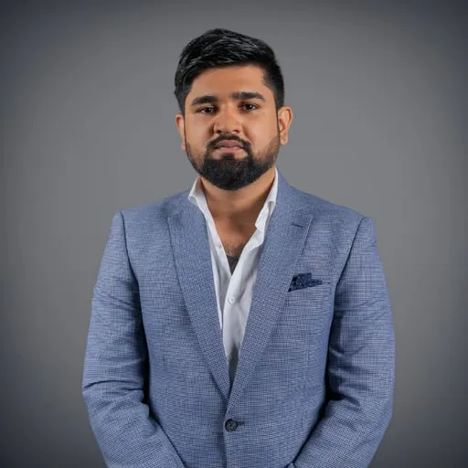 Adil Almash Khan